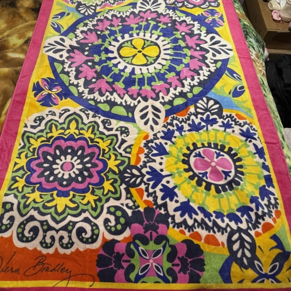 NWT Vera Bradley Rio Beach Towel Retired 66” X 33”